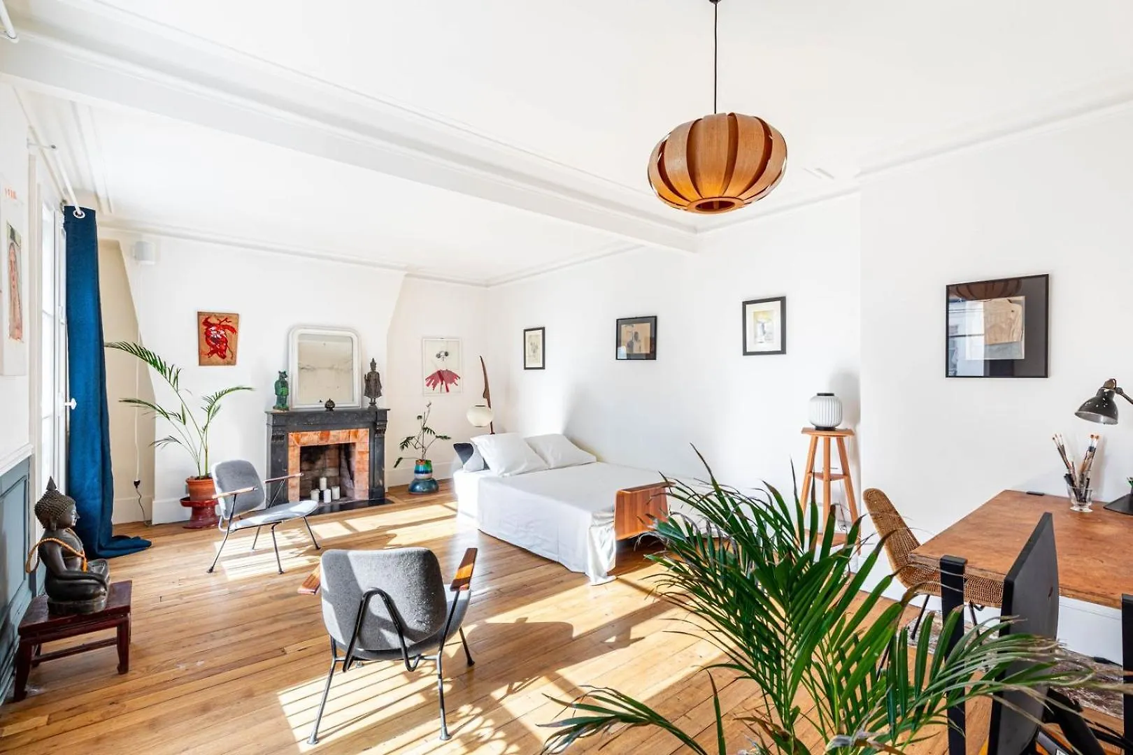 Апартаменты Guestready - A Zen Haven Near Montmartre Париж