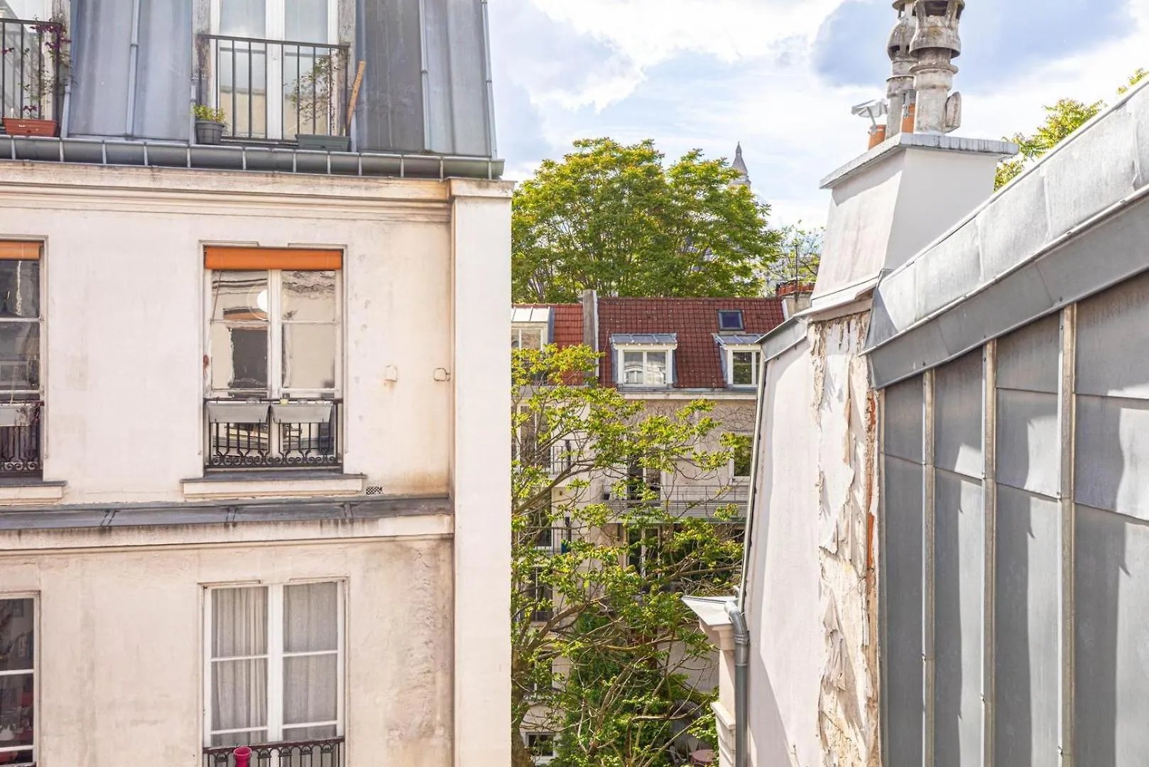 Апартаменты Guestready - A Zen Haven Near Montmartre Париж 0*,  Франция